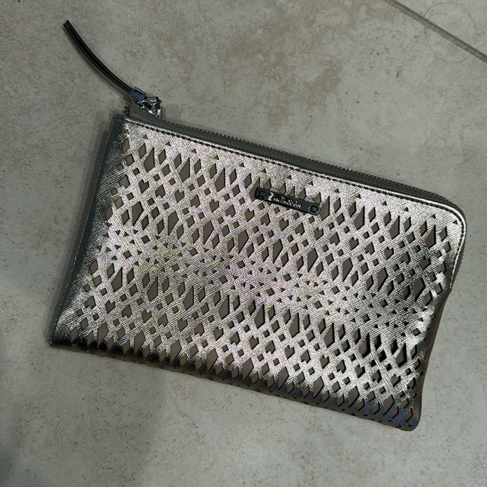 3 for $15! Stella & Dot rose-gold clutch